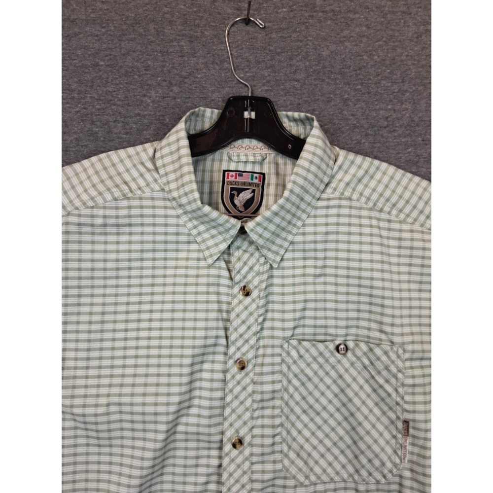 Ducks Unlimited Mens Shirt Large Green White Plaid Nylon Outdoor Hunting Fishing